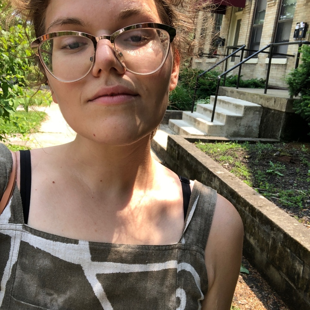 Meet your Posher, Hannah